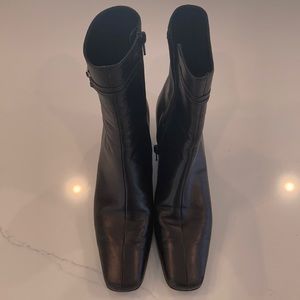 Ferregamo Black Leather Zip Boots